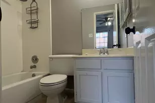 736 Country Pl Dr, Houston, TX 77079 - Photo 9
