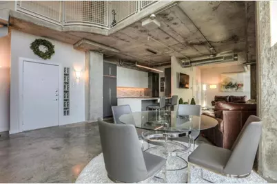 2000 Bagby St #7423, Houston, TX 77002 - Photo 9