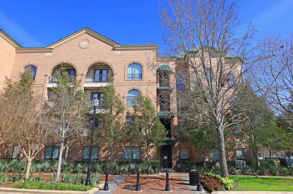 2299 Lone Star Dr, Sugar Land TX  77479-1286 exterior