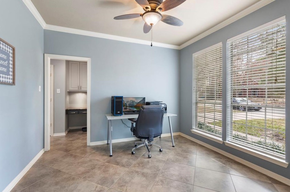 38 Evian Path Ct, Spring TX 77382-1317 exterior