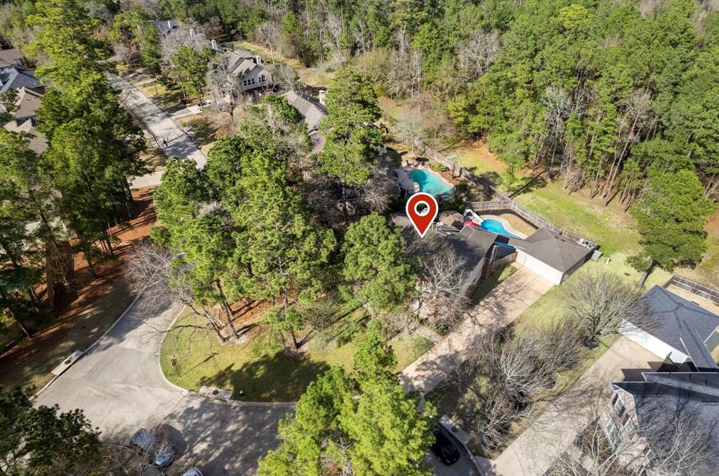 38 Evian Path Ct, Spring TX 77382-1317 exterior