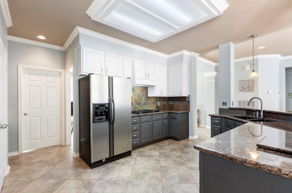 38 Evian Path Ct, Spring TX 77382-1317 exterior