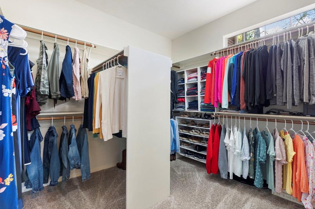 38 Evian Path Ct, Spring TX 77382-1317 exterior