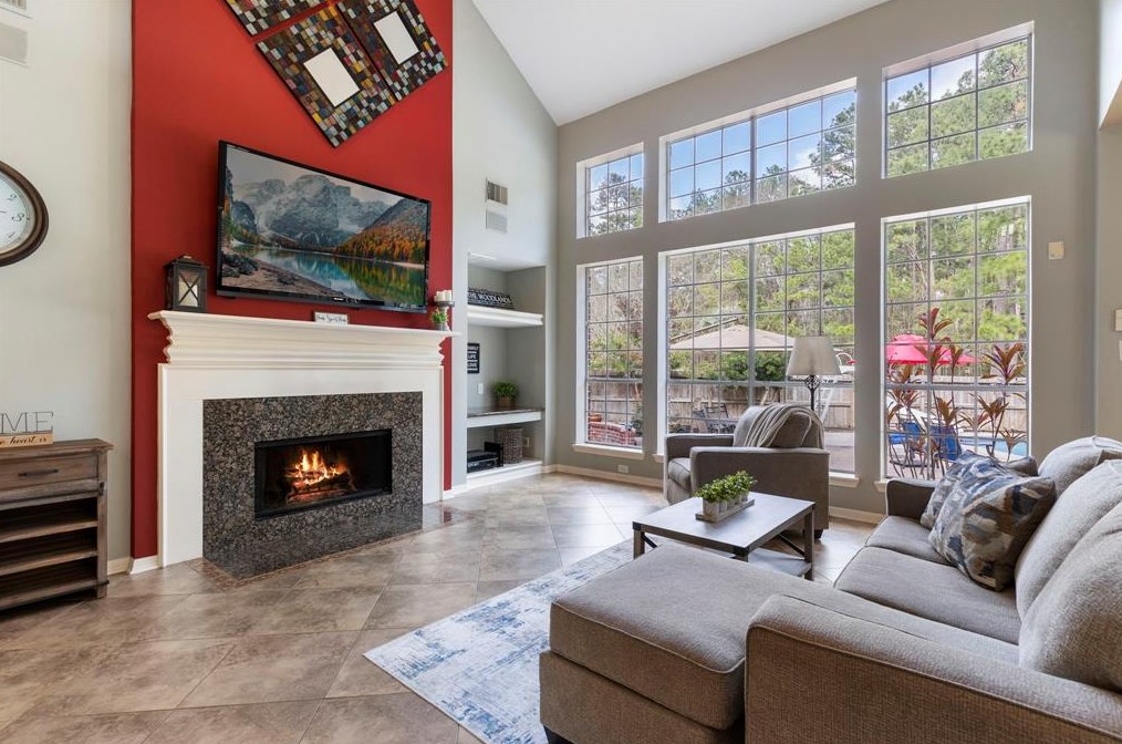 38 Evian Path Ct, Spring TX 77382-1317 exterior