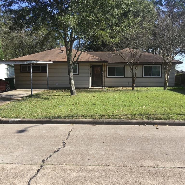 5822 Burr Oak Dr, Houston, TX 77092 - MLS 71419275 - Coldwell Banker