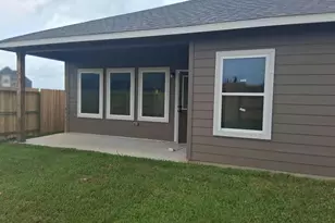 1926 Middle Pass Ln, Angleton, TX 77515 - Photo 21