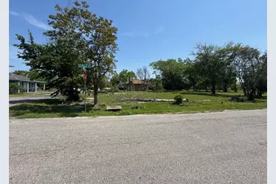 530 El Paso Avenue, Port Arthur, TX 77640 - Photo 1