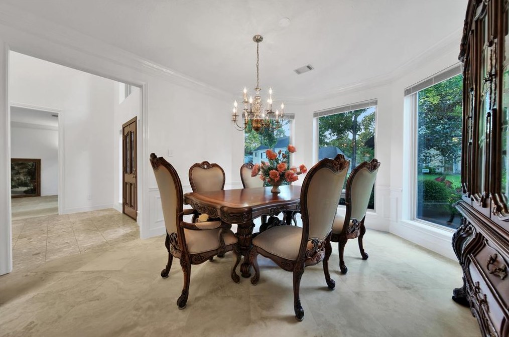 5815 Spring Lodge Dr, Humble TX 77345-2450 exterior