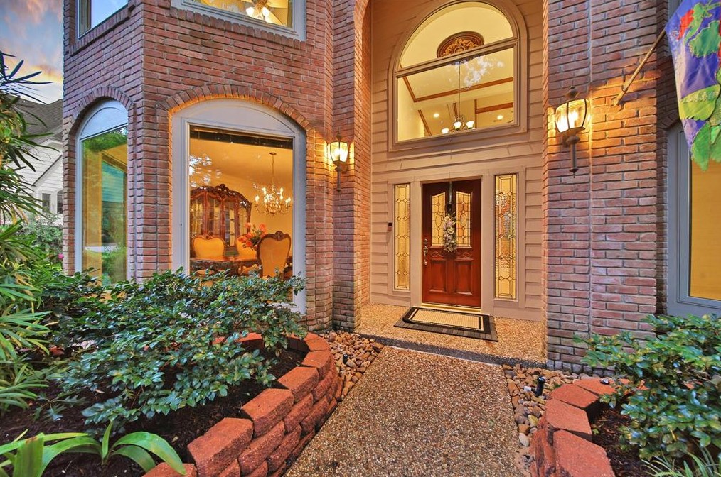 5815 Spring Lodge Dr, Humble TX 77345-2450 exterior