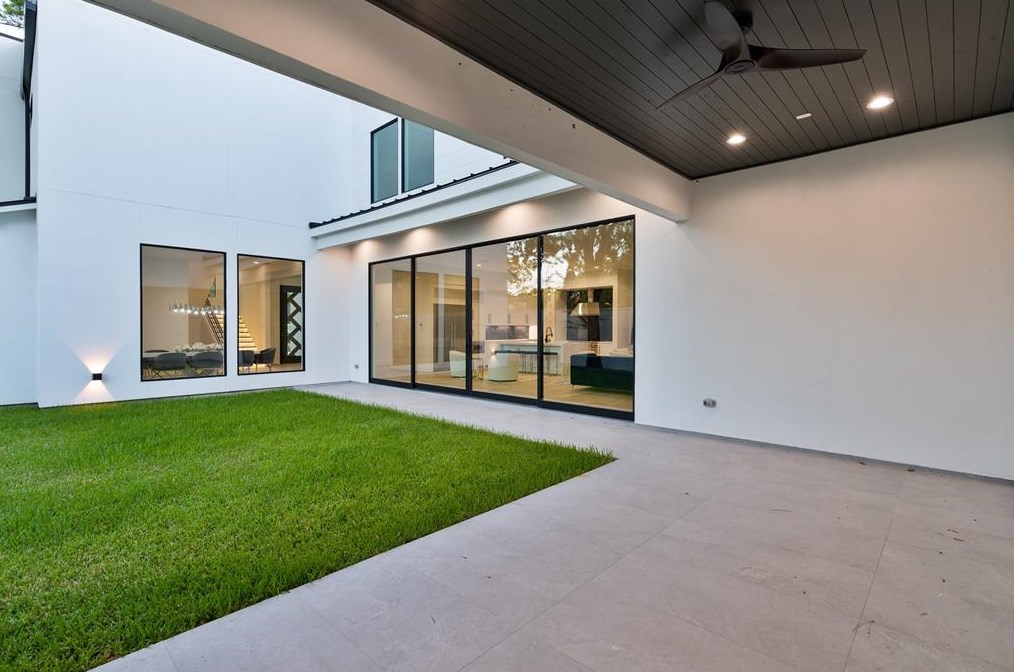 6502 Wharton St, Houston TX  77055-5349 exterior