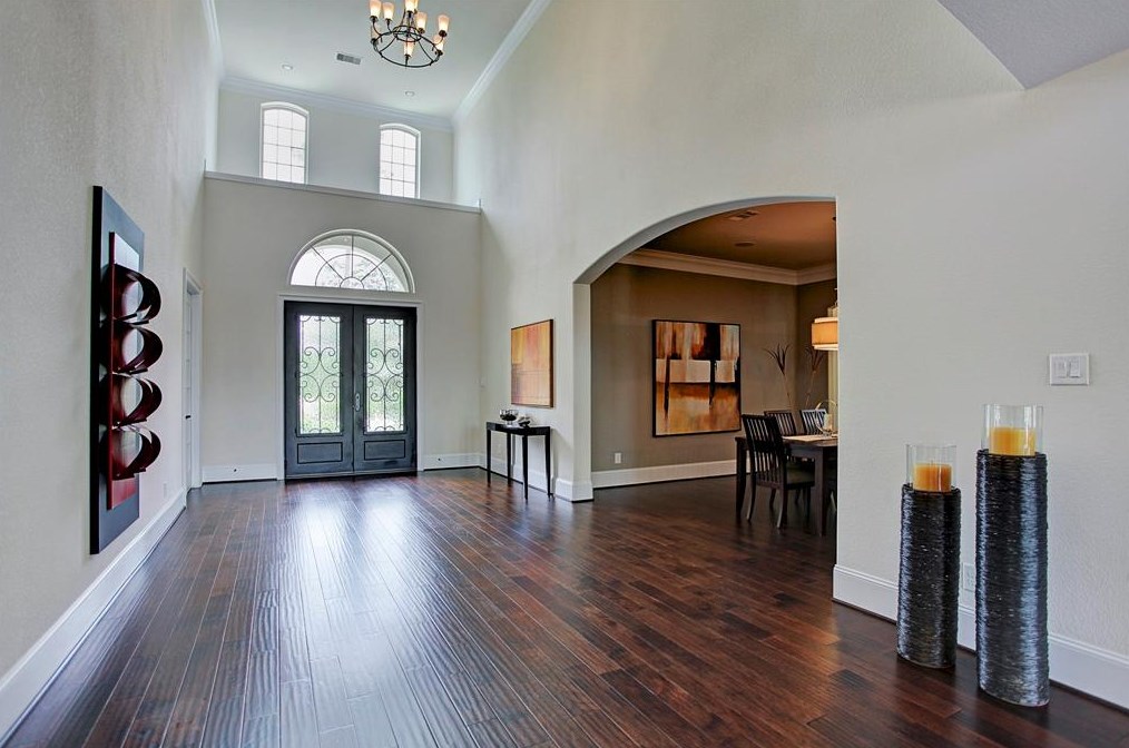 2 Chivary Oaks Ct, Spring TX  77382-1092 exterior