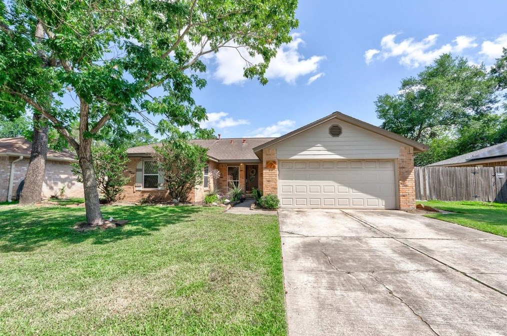 3726 Acornrun Ln, Spring TX  77389-4722 exterior