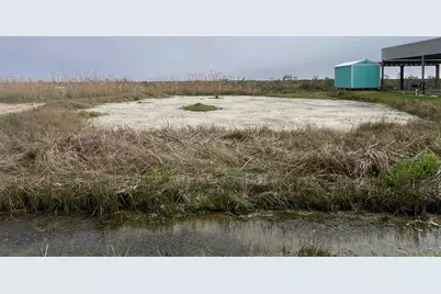 1334 Mabry Street, Gilchrist, TX 77617 - Photo 3