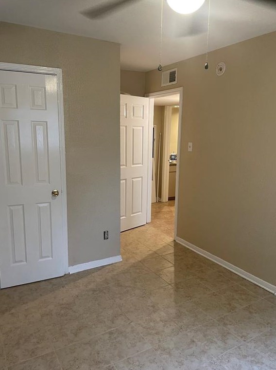 4710 Airport Blvd, Houston TX  77048-1000 exterior