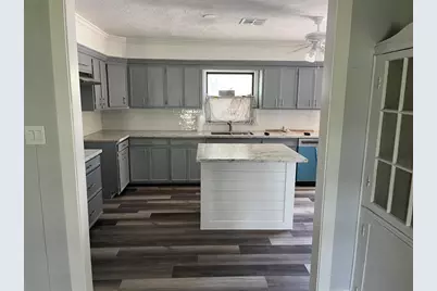 1320 Montezuma Street, Columbus, TX 78934 - Photo 17