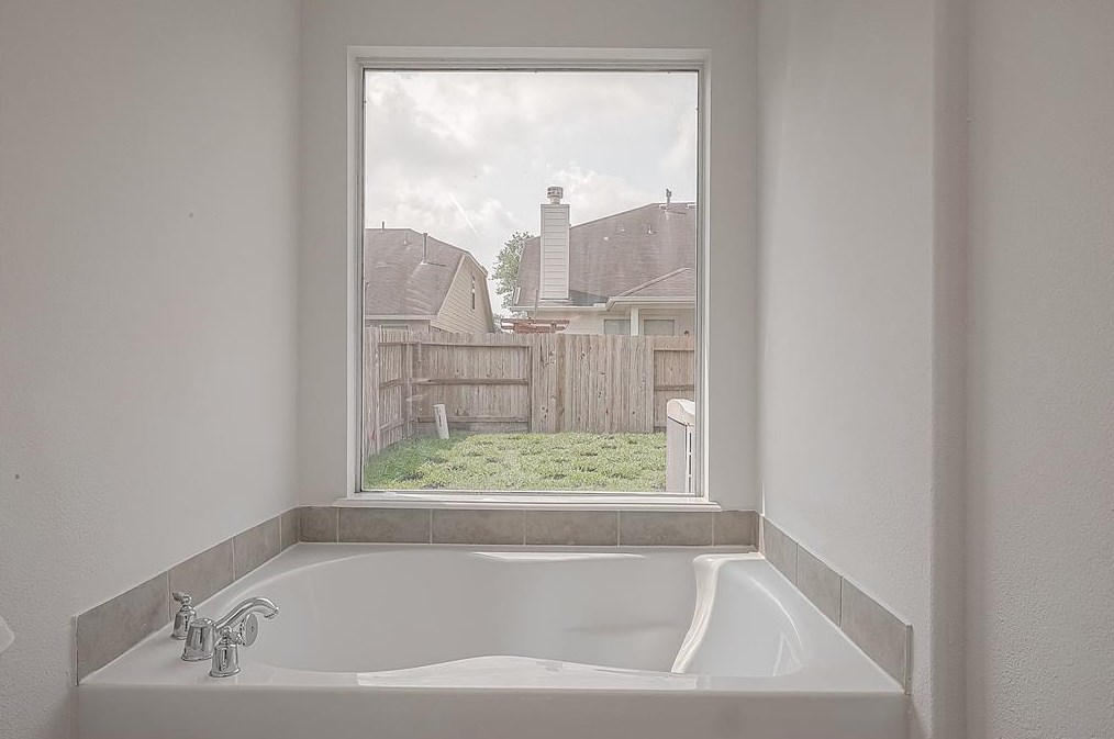 20019 Larkspur Lndg, Richmond TX  77407-7237 exterior