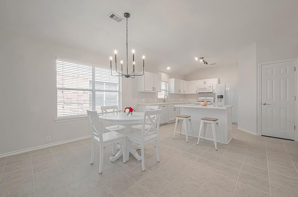 20019 Larkspur Lndg, Richmond TX  77407-7237 exterior