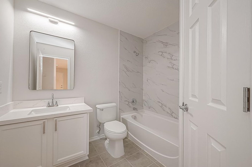 20019 Larkspur Lndg, Richmond TX  77407-7237 exterior