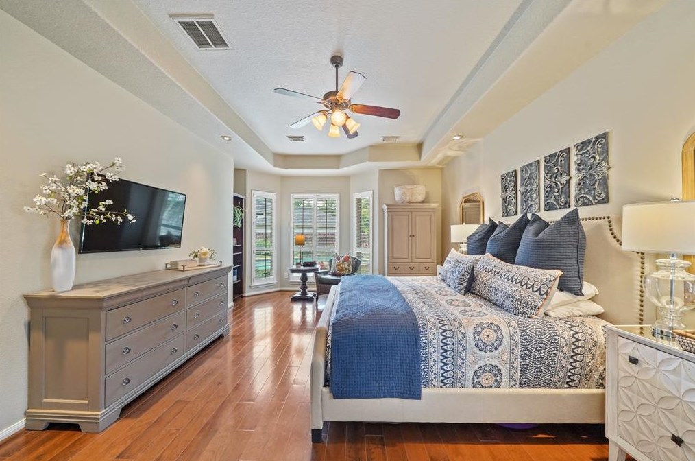 1603 Brookstone Ln, Sugar Land TX  77479-1895 exterior