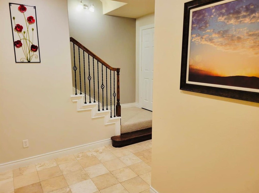 9123 Harbor Hills Dr, Houston TX  77054-6009 exterior