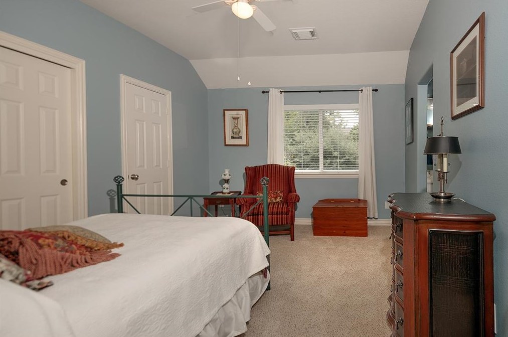 2 Millay Ct, Spring TX 77382-2089 exterior