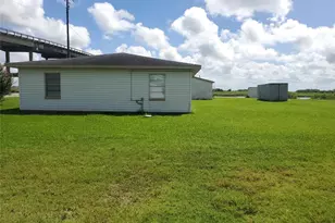 4915 County Rd 227, Freeport, TX 77541 - Photo 3
