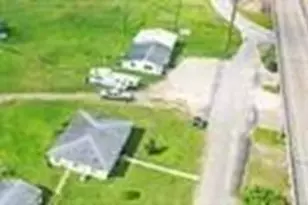 4915 County Rd 227, Freeport, TX 77541 - Photo 5