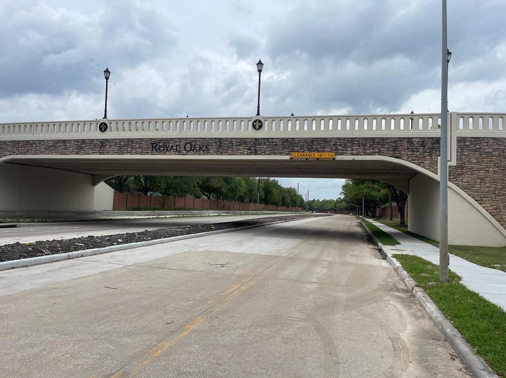 11515 St Germain Way, Houston TX  77082-2731 exterior