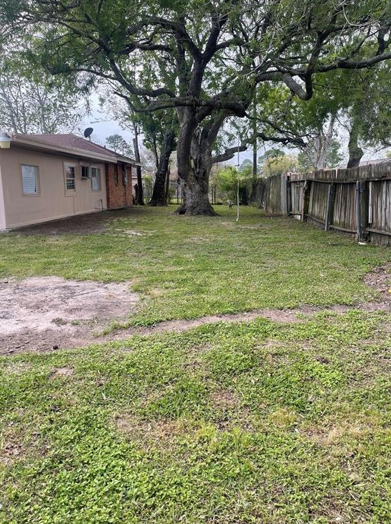 7202 Meadowlark Ln, Texas City TX  77591-3608 exterior