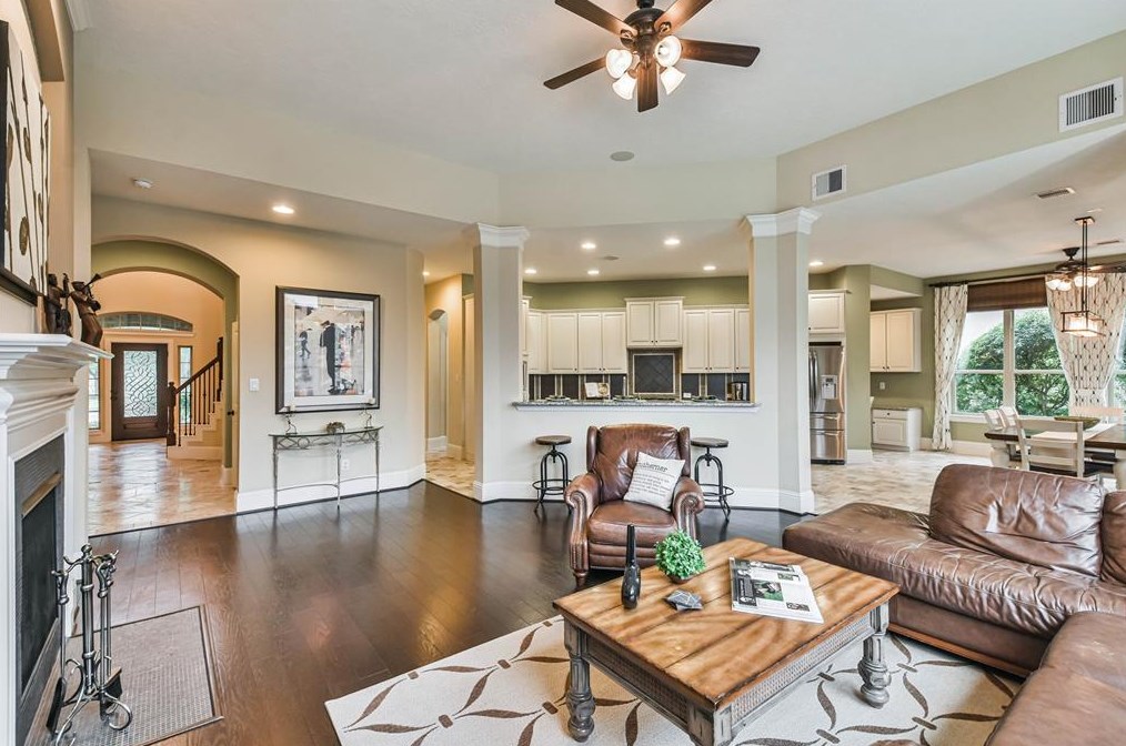 13902 Cole Pt Dr, Humble TX 77396-1108 exterior