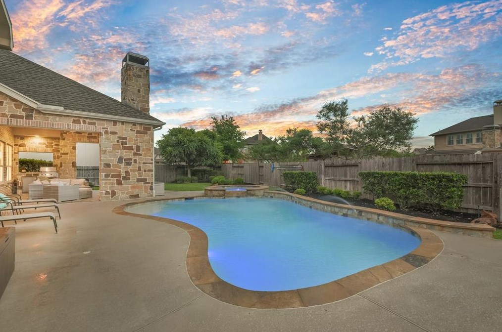 13902 Cole Pt Dr, Humble TX 77396-1108 exterior