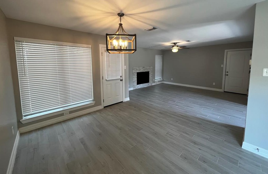 4623 Sunshine Dr, Sugar Land TX 77479-2059 exterior