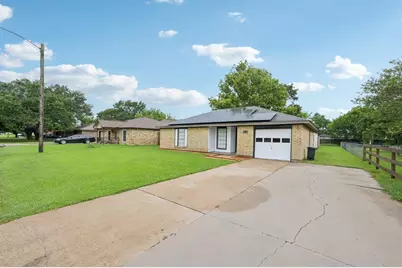 5110 3rd Street, Danbury, TX 77534 - Photo 5