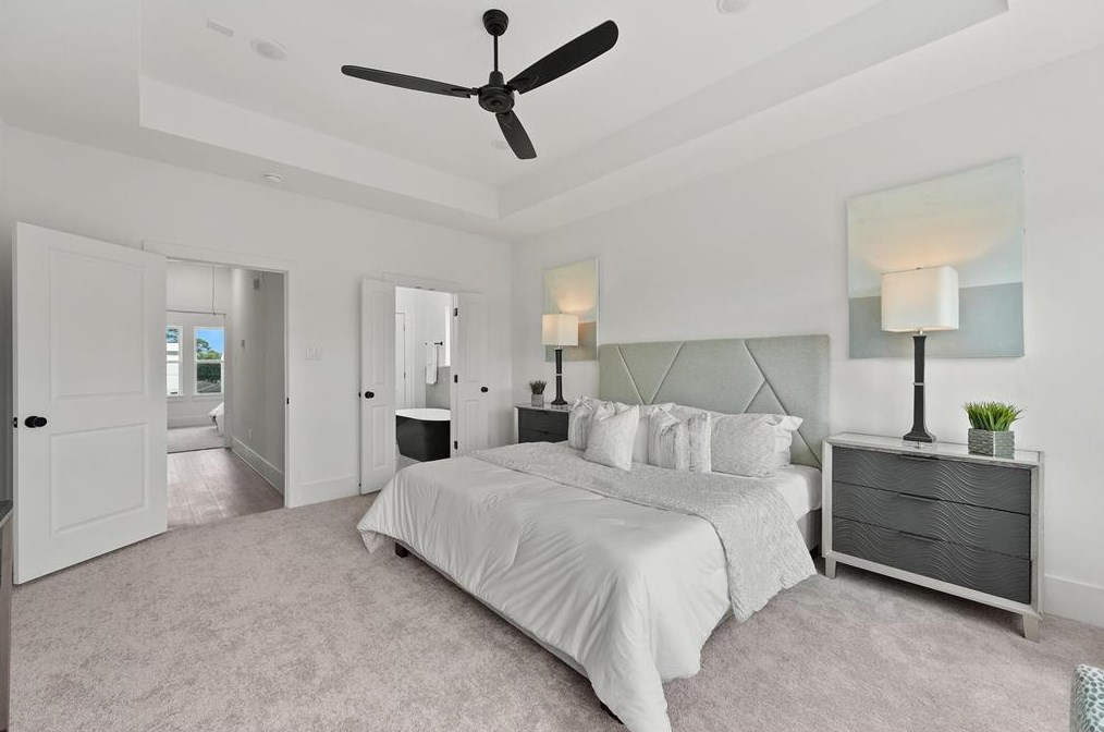 4810 Cochran, Houston TX  77009-2115 exterior