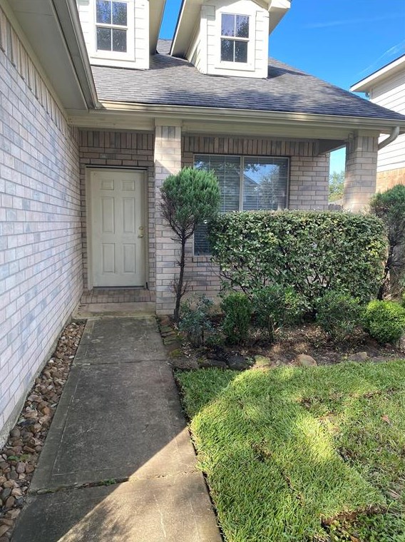 16314 Goanna Ct, Sugar Land TX  77498-7622 exterior