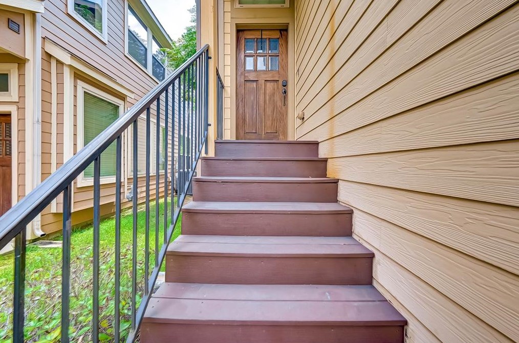 50 Cheswood Manor Dr, Spring TX  77382-5380 exterior
