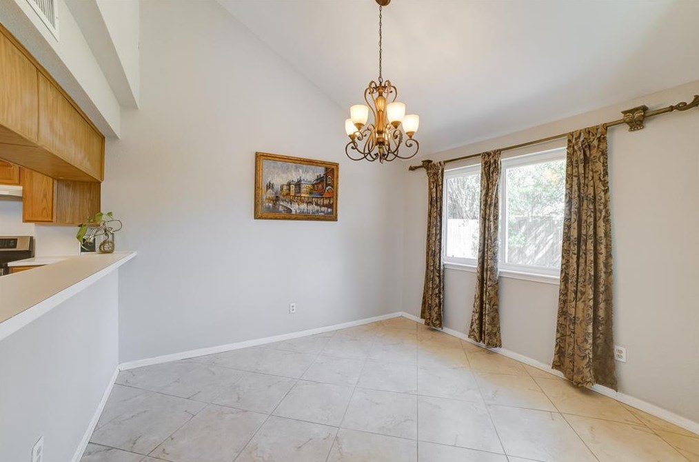 13518 Lynnville Dr, Houston TX  77065-3158 exterior