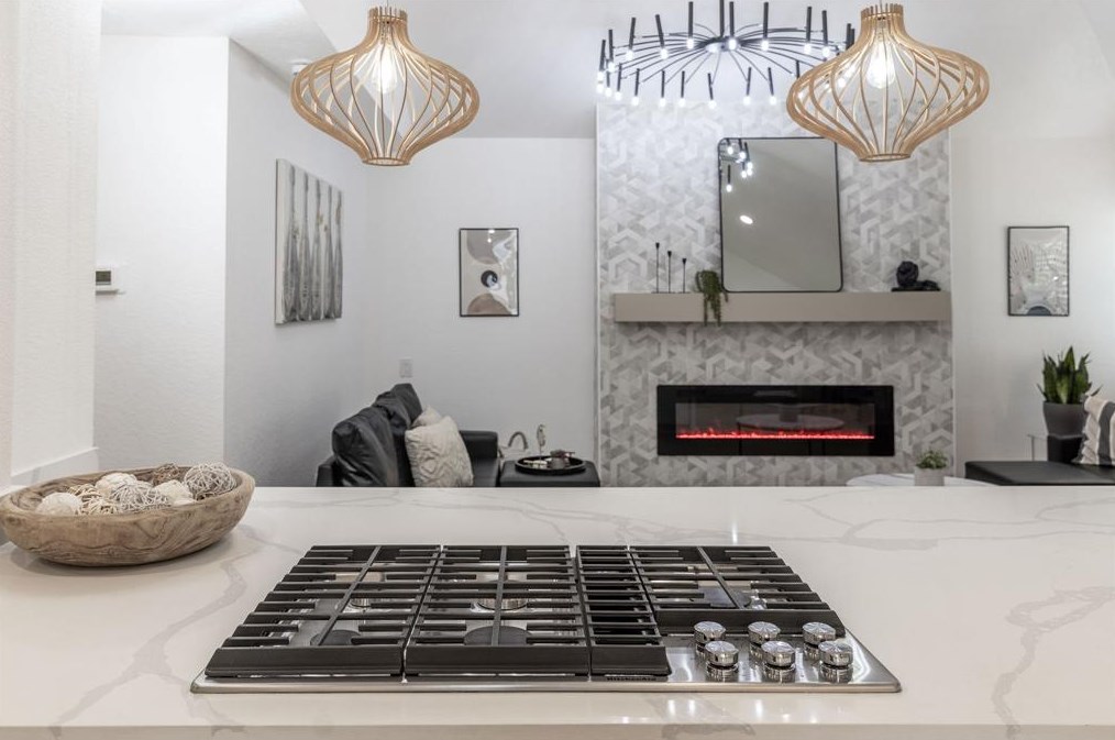 1017 Joyce, Houston TX 77009-2030 exterior