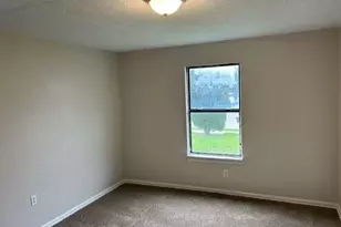 1022 W 8th St, Freeport, TX 77541 - Photo 7