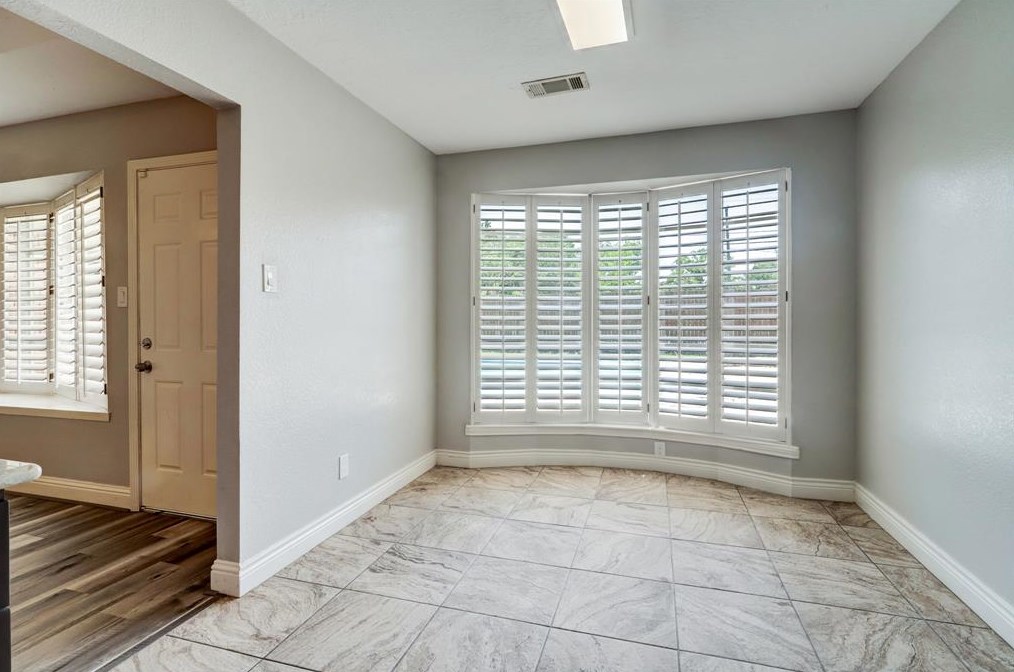 6007 Beaudry Dr, Houston TX  77035-2307 exterior