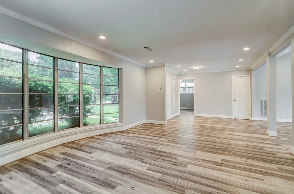 6007 Beaudry Dr, Houston TX  77035-2307 exterior