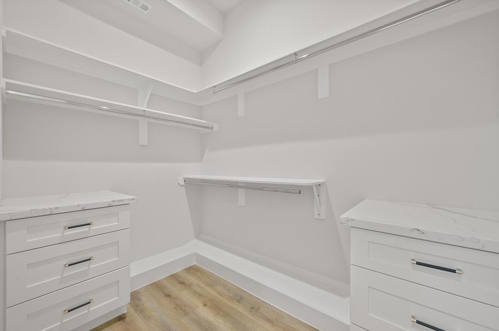 1102 64 St, Galveston TX 77551-1043 exterior