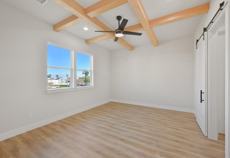 1102 64 St, Galveston TX 77551-1043 exterior