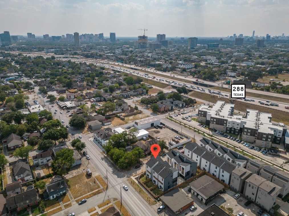 2343 Eagle St, Houston TX  77004-5207 exterior