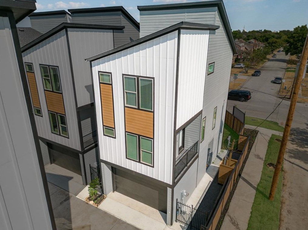 2343 Eagle St, Houston TX  77004-5207 exterior
