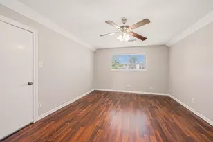 6046 W Airport Blvd, Houston, TX 77035 - Photo 11
