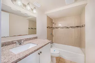 6046 W Airport Blvd, Houston, TX 77035 - Photo 13