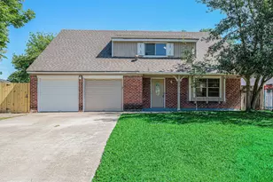 6046 W Airport Blvd, Houston, TX 77035 - Photo 1