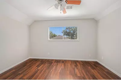 6046 W Airport Boulevard, Houston, TX 77035 - Photo 9