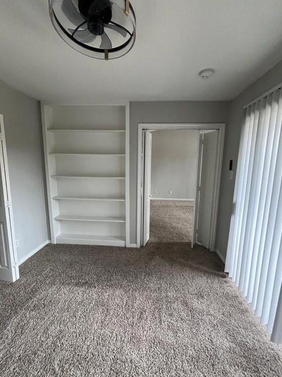 9255 Sam Houston Pkwy, Houston TX  77064-6338 exterior